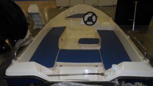 Моторная лодка "Славутич 360Д"