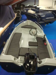 Моторная лодка "Славутич 360Д"